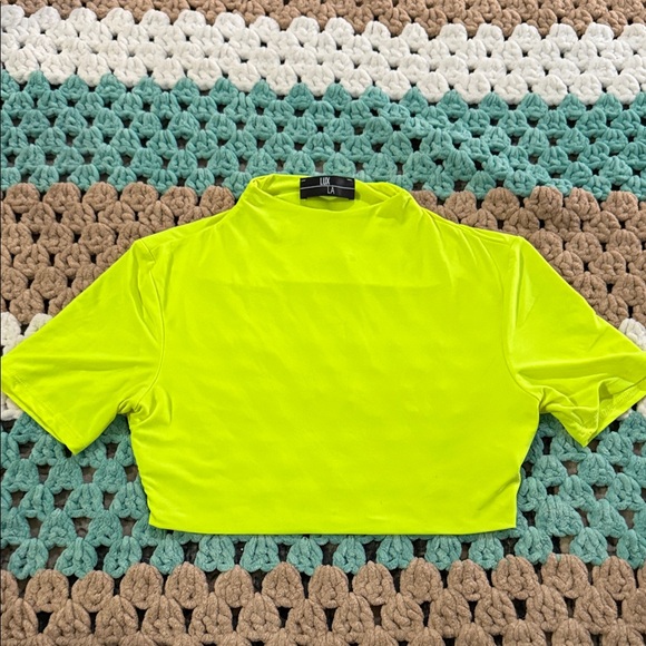 Lux LA Neon Yellow Short Sleeve Cropped Top Shirt Womans sz Small - Picture 1 of 5